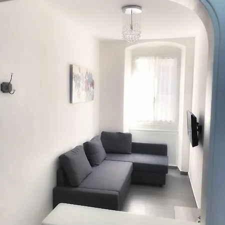 Tino's House Holiday home La Spezia