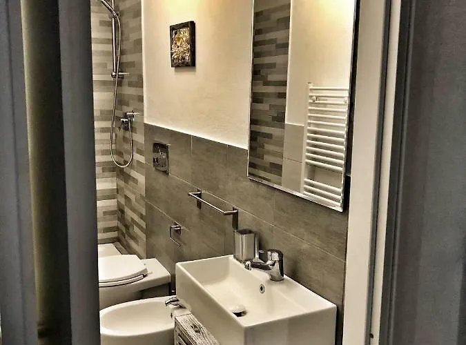 Tino's House Feriehus *